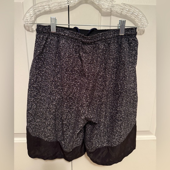 Game Time Men’s Shorts - Picture 2 of 4